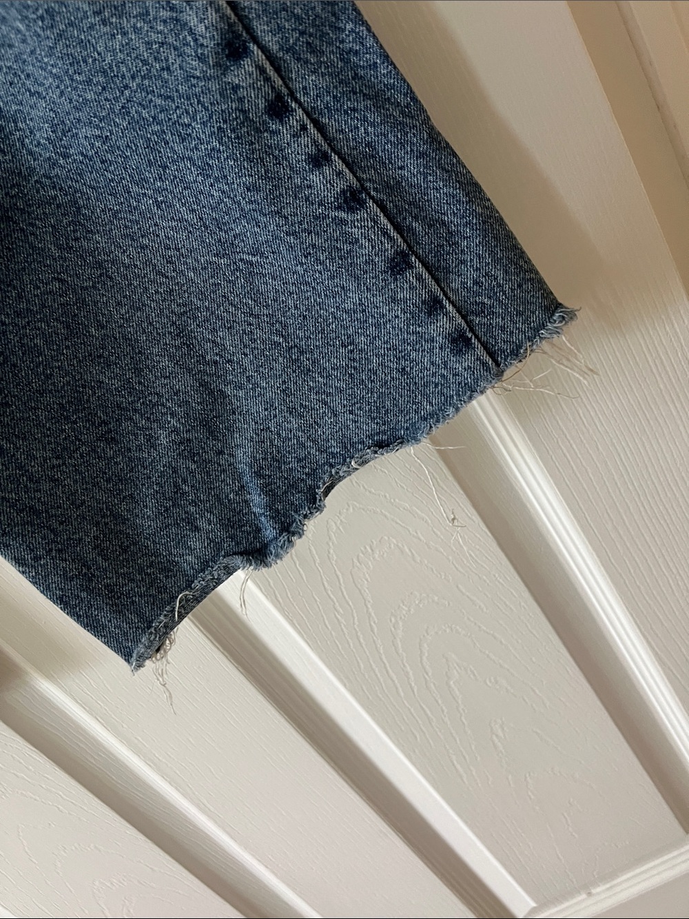 *FINAL OFFER* Zara Women’s Straight Ripped Denim Jeans - Medium Blue - Picture 5 of 6